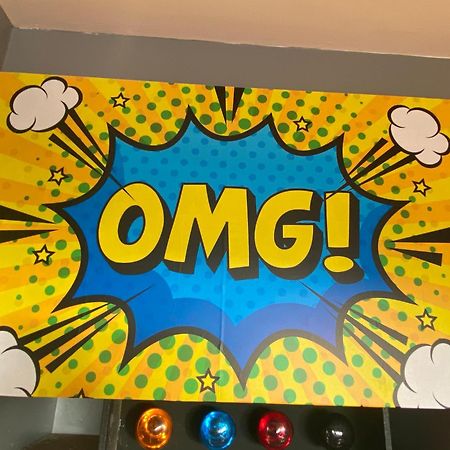 헤이스팅스 Pop Art Pad Heart Of Old Town With Parking! 아파트 외부 사진